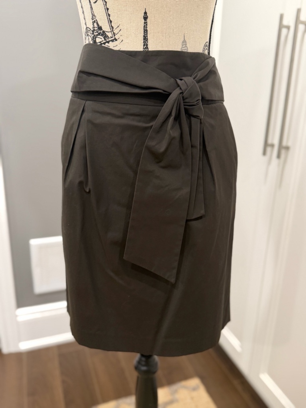 Banana Republic Brown Tie-Waist Skirt